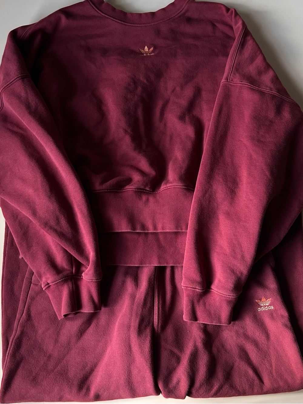 Adidas sweat suit